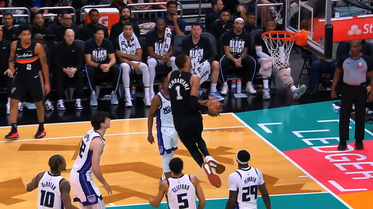 开云入口-里程碑夜芝加哥公牛绝杀压哨，NBA常规赛集结日刷纪录，更衣室稳定，纪律约束更严格的简单介绍